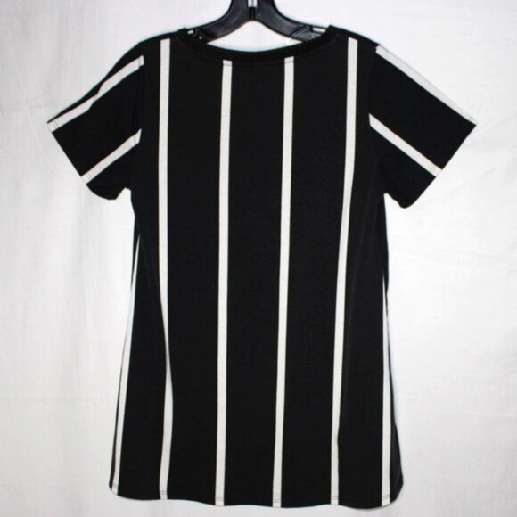 ✨ LuLaRoe XS Striped V-Neck Tunic Tee ✨ - Picture 4 of 5